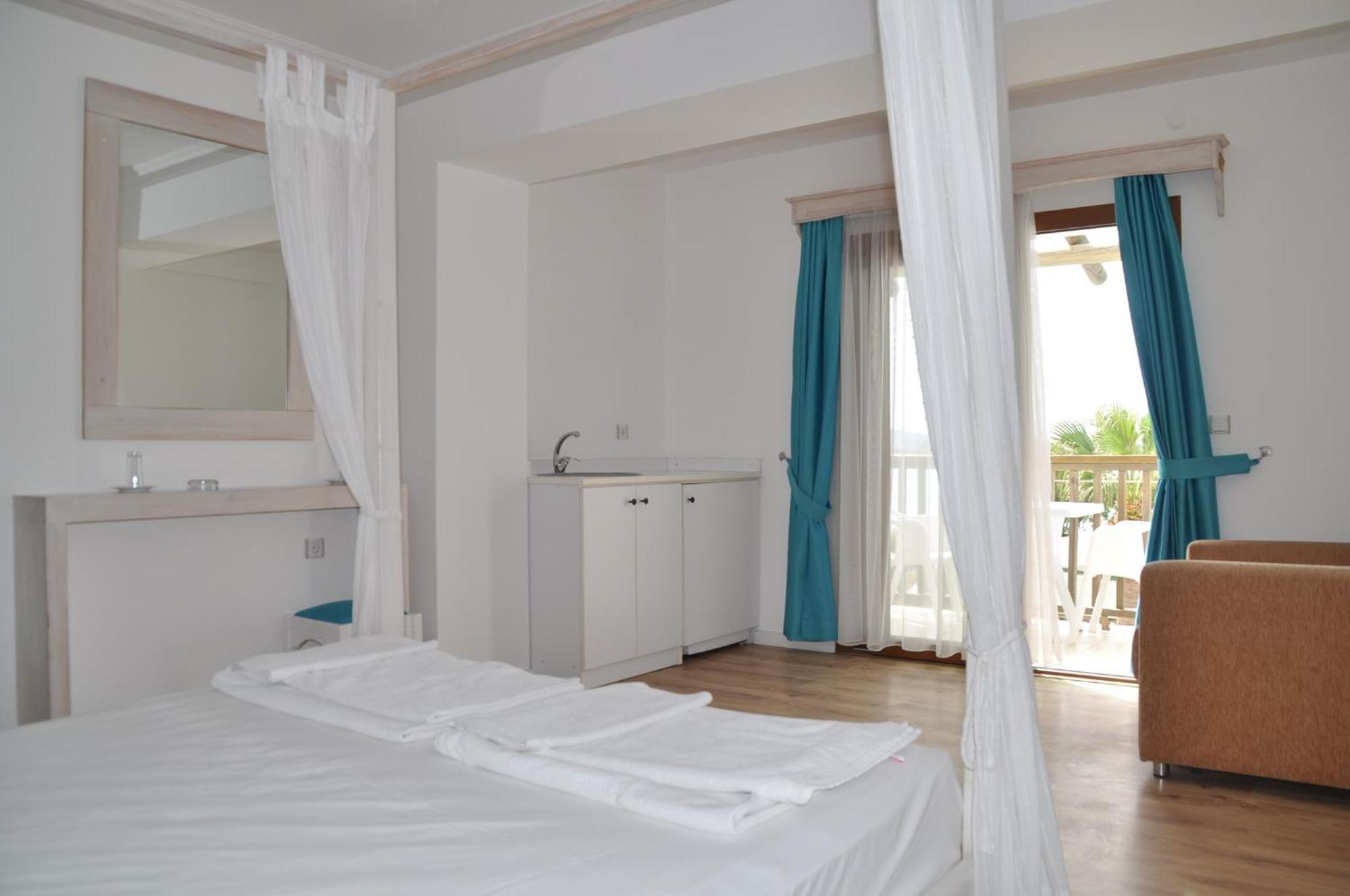 Gumbet Cove Hotel Rom bilde